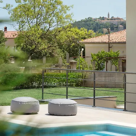 Villa Del Sol With Large Garden Perfect For Families
